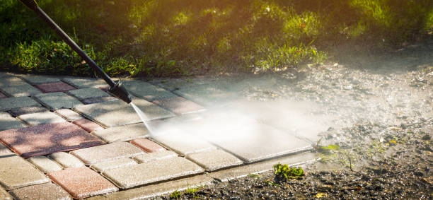 Best Sidewalk and Walkway Pressure Cleaning in Oostburg, WI